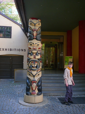 vchod do Náprstkova muzea
